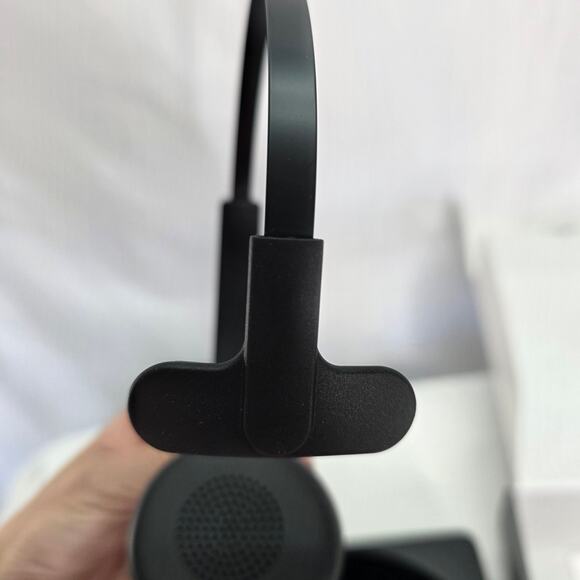 Bluetooth On Ear Black Headset Wireless Headphone Noise-Canceling- Microphone - Picture 8 of 10